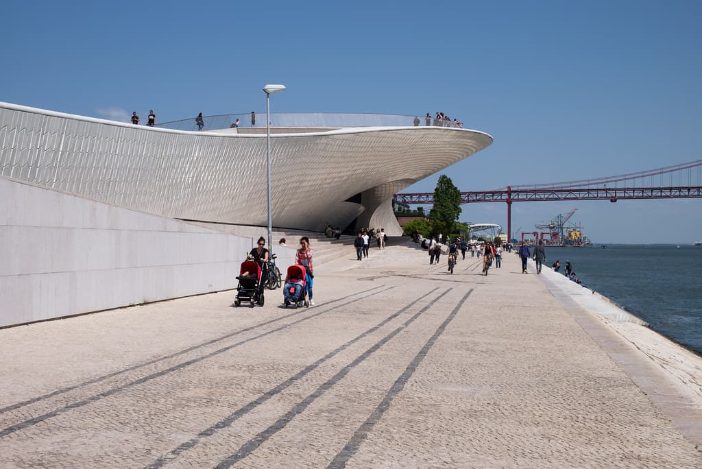 Belem, Lisboa: MAAT building